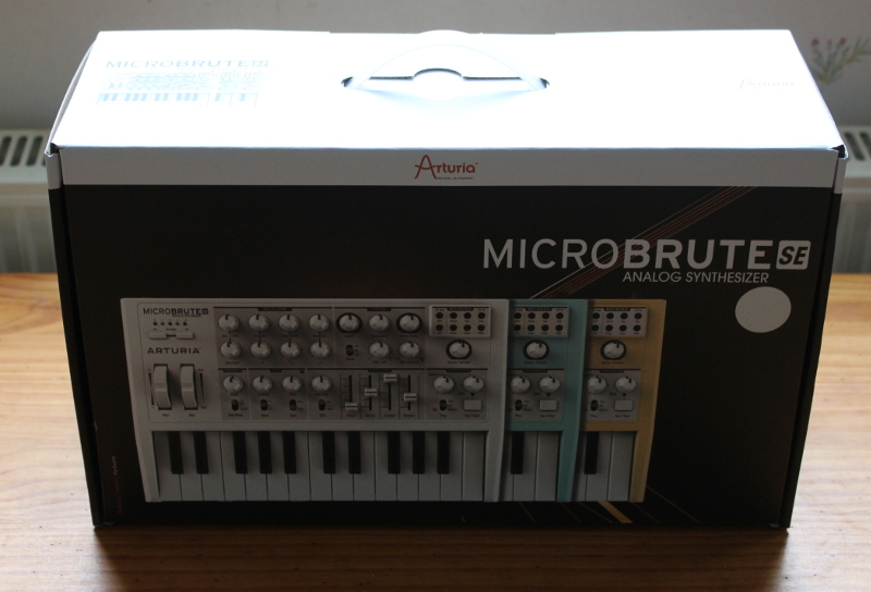 arturia-microbrute-1